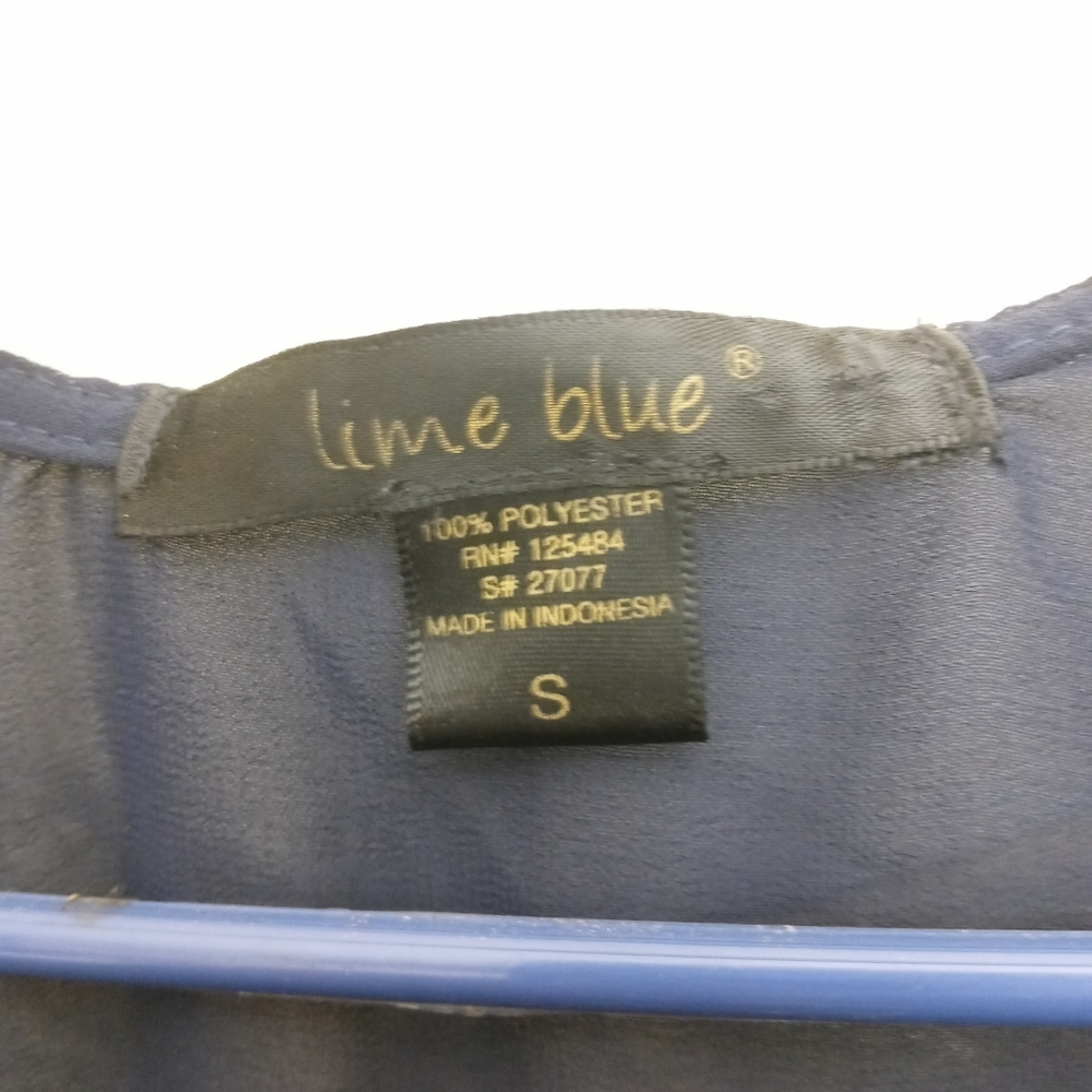 Shirt - Picture 2 of 2